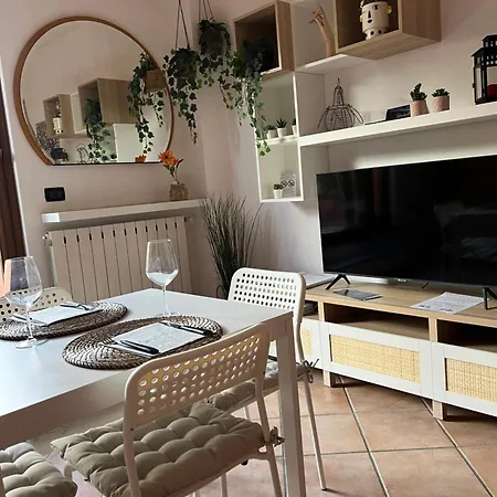 Holiday home Casa Giulietta With View Terrace Torno