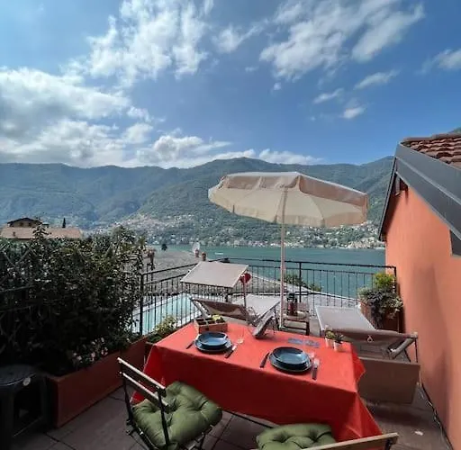 Casa vacanze Casa Giulietta With View Terrace Torno