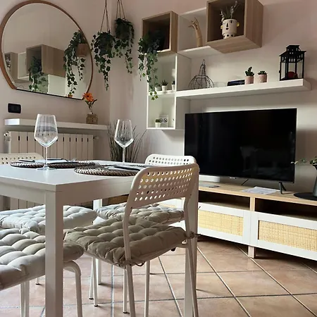 Casa Giulietta With View Terrace Hébergement de vacances